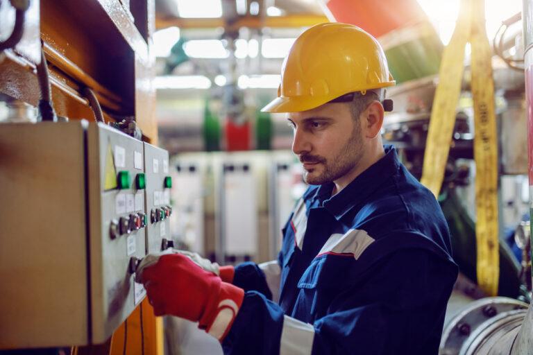 choosing the right commercial electrician for your business in bc