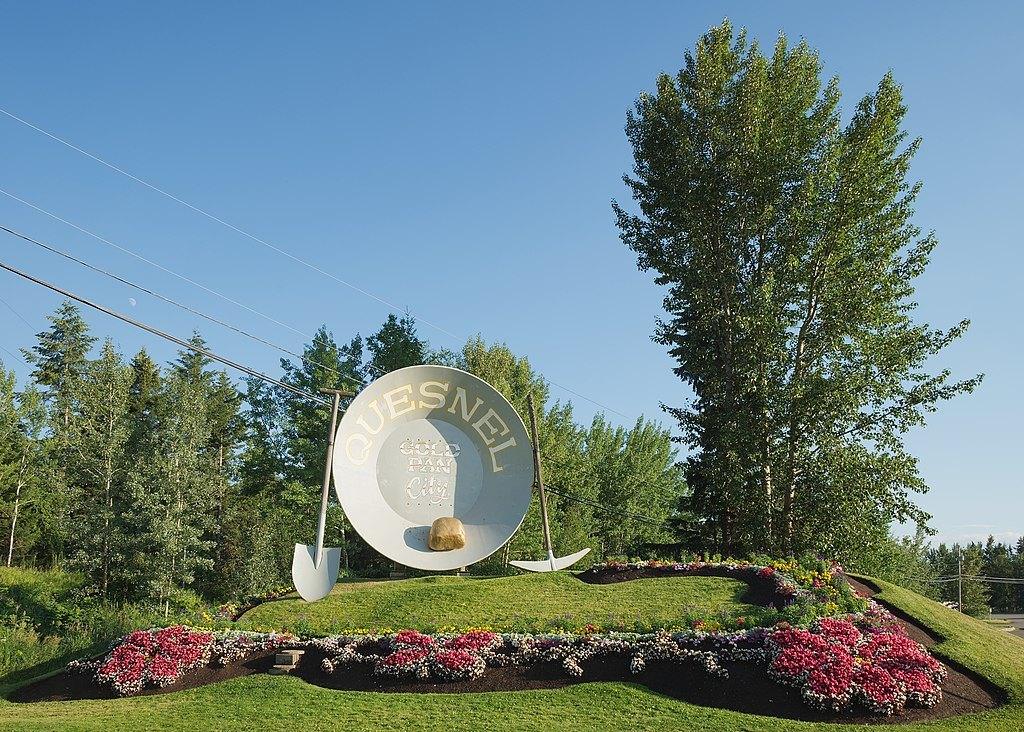 Quesnel BC city sign quesnel bc city welcome sign