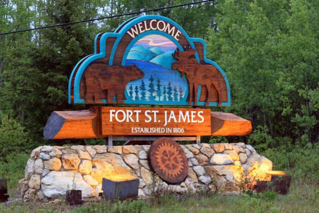 fort st. james city sign fort st. james city welcome sign